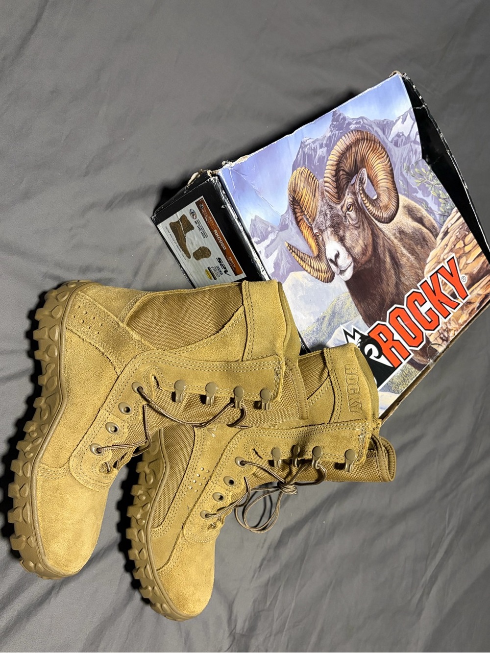 Rocky S2V Coyote Tactical Boots
